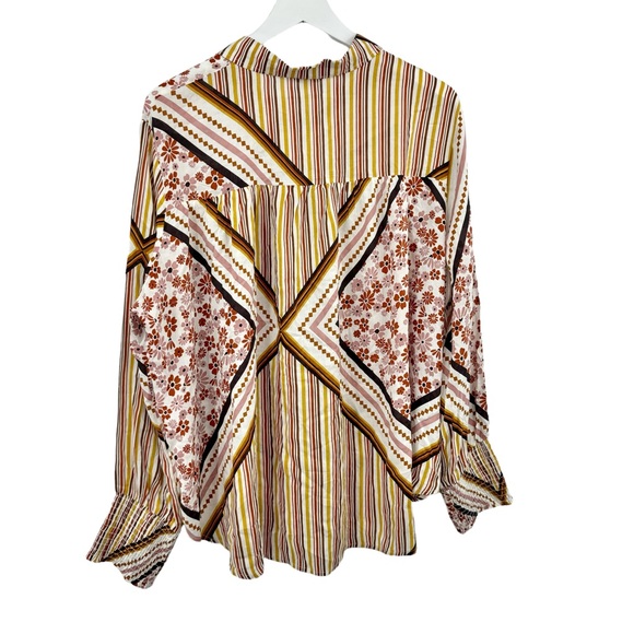 Cato Bohemian Mixed Print Button Up Blouse Shirred Cuffs Size XL - Picture 5 of 8